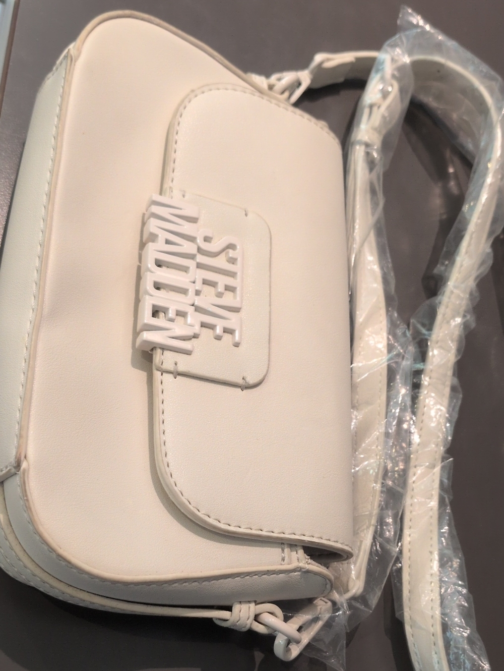 🪷 Brand New Steve Madden Cream-White Crossbody Bag 🪷